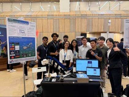 STRIDE team at the showcase booth